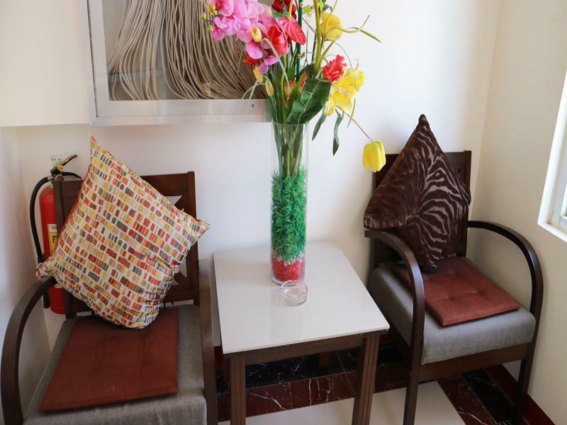 C Tower Studio Apartments Puerto Princesa Екстериор снимка